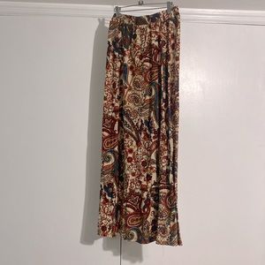Patterned skirt